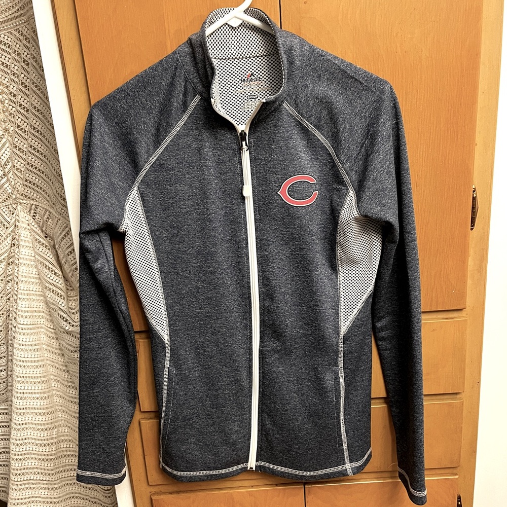 Barely used athletic Bears zip up. Smooths your figure out with thumb holes!